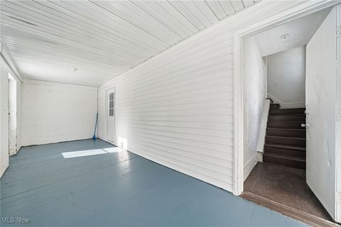 Tiny photo for 333 Lloyd Street, Akron, OH 44301 (MLS # 5184928)