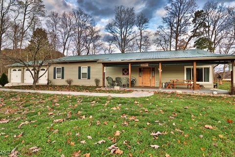 Homes For Sale - 35450 County Road 99<br/> Warsaw, OH 43844