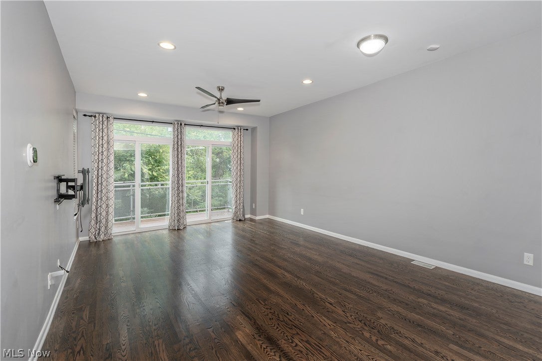 2868 W 11th Street
