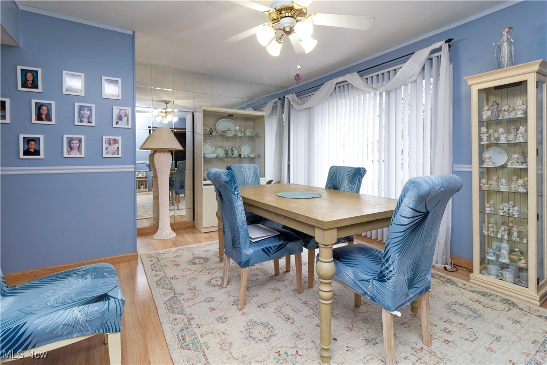 240 Kempton Drive, Berea, Ohio image 3