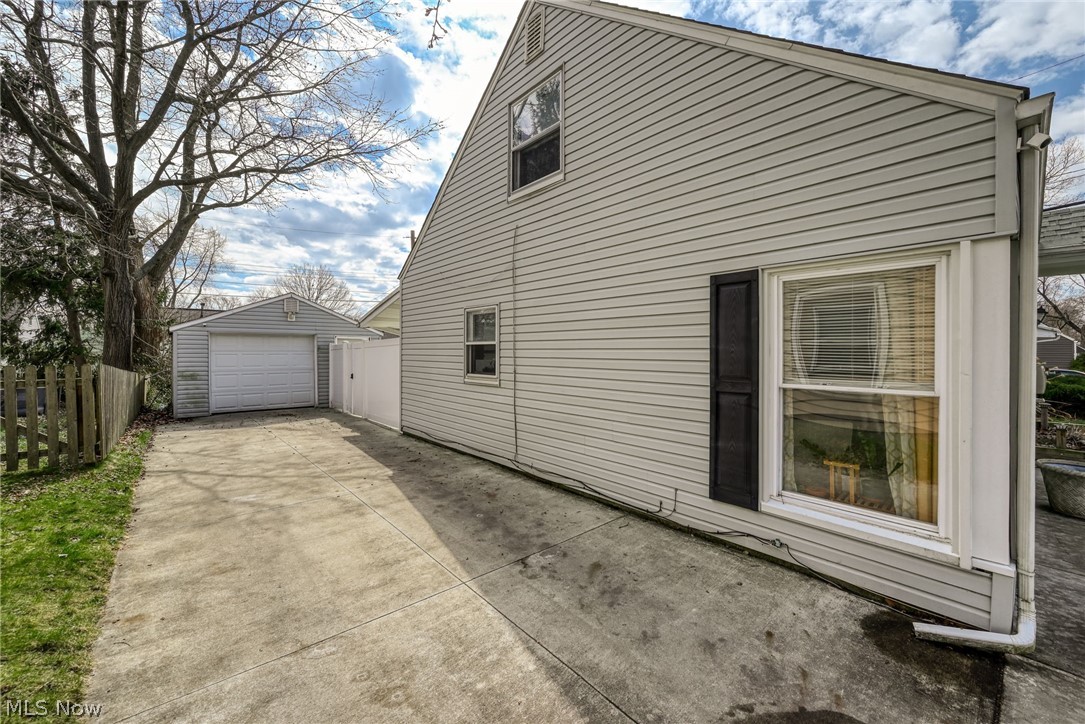 Heslop Morning View 02 - Residential