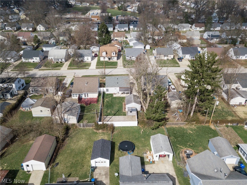 Heslop Morning View 02 - Residential