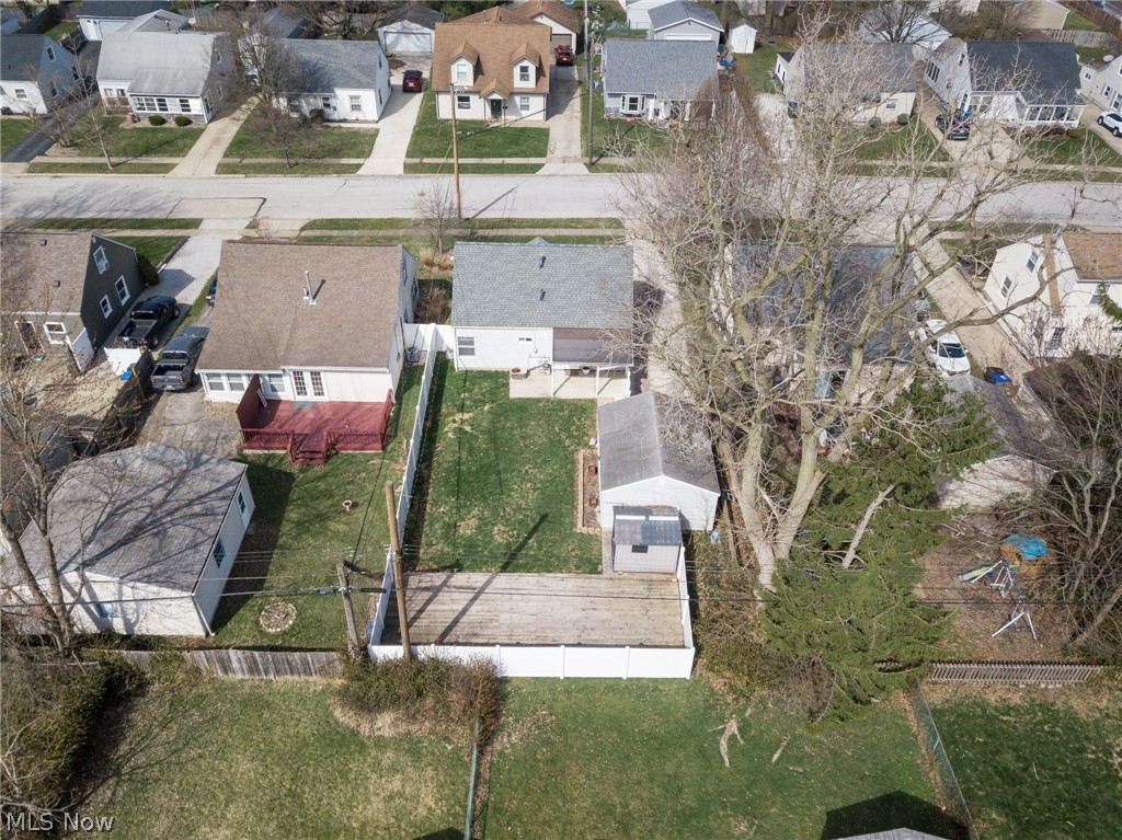 Heslop Morning View 02 - Residential