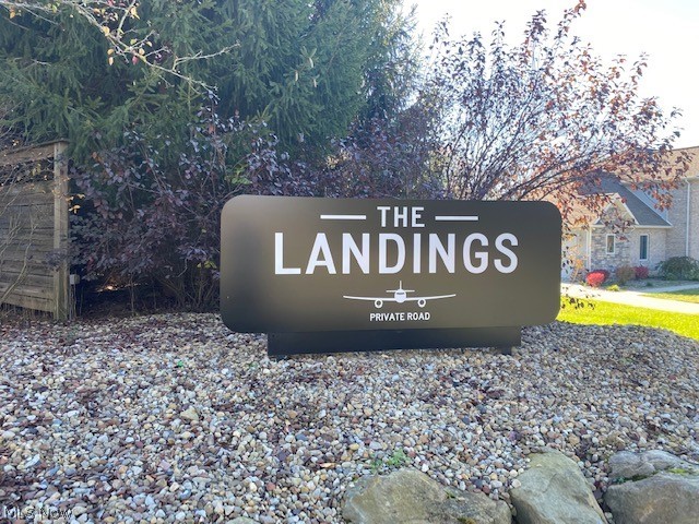 The Landings 1 - Land