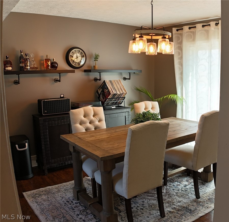 Drost-Simon Hms Inc Strongsvil - Residential