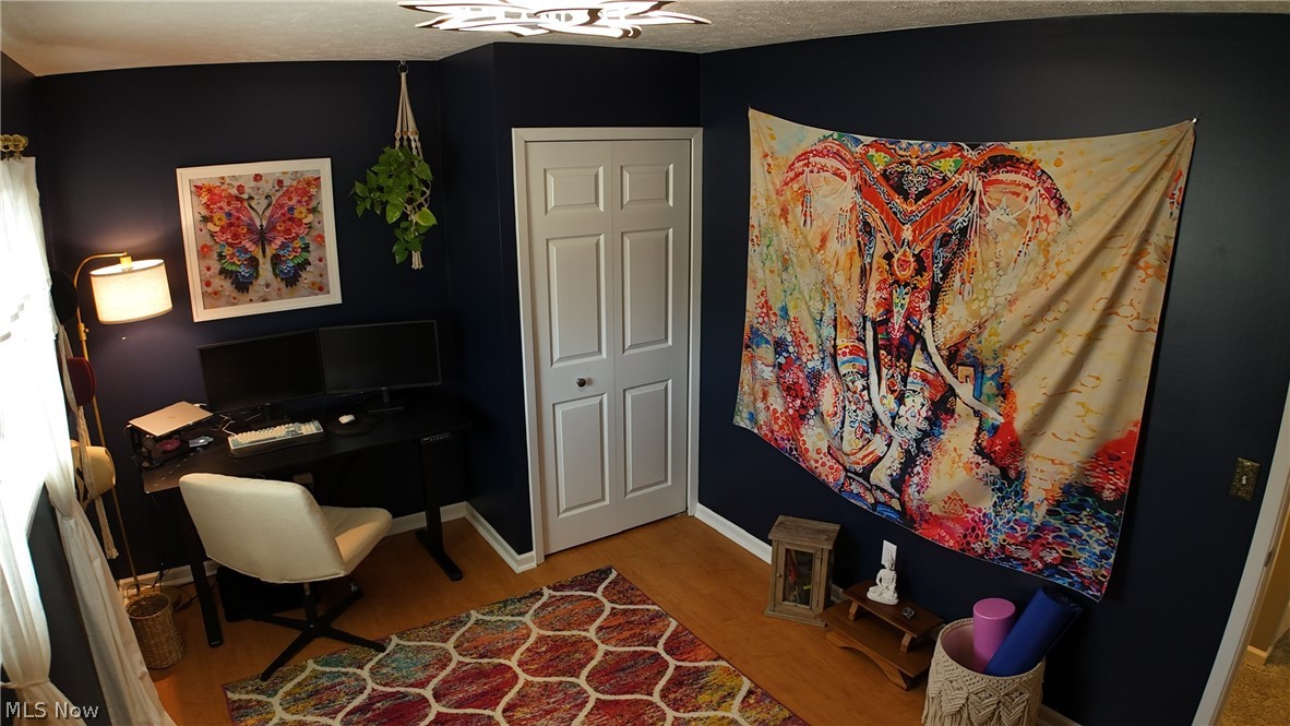 Drost-Simon Hms Inc Strongsvil - Residential