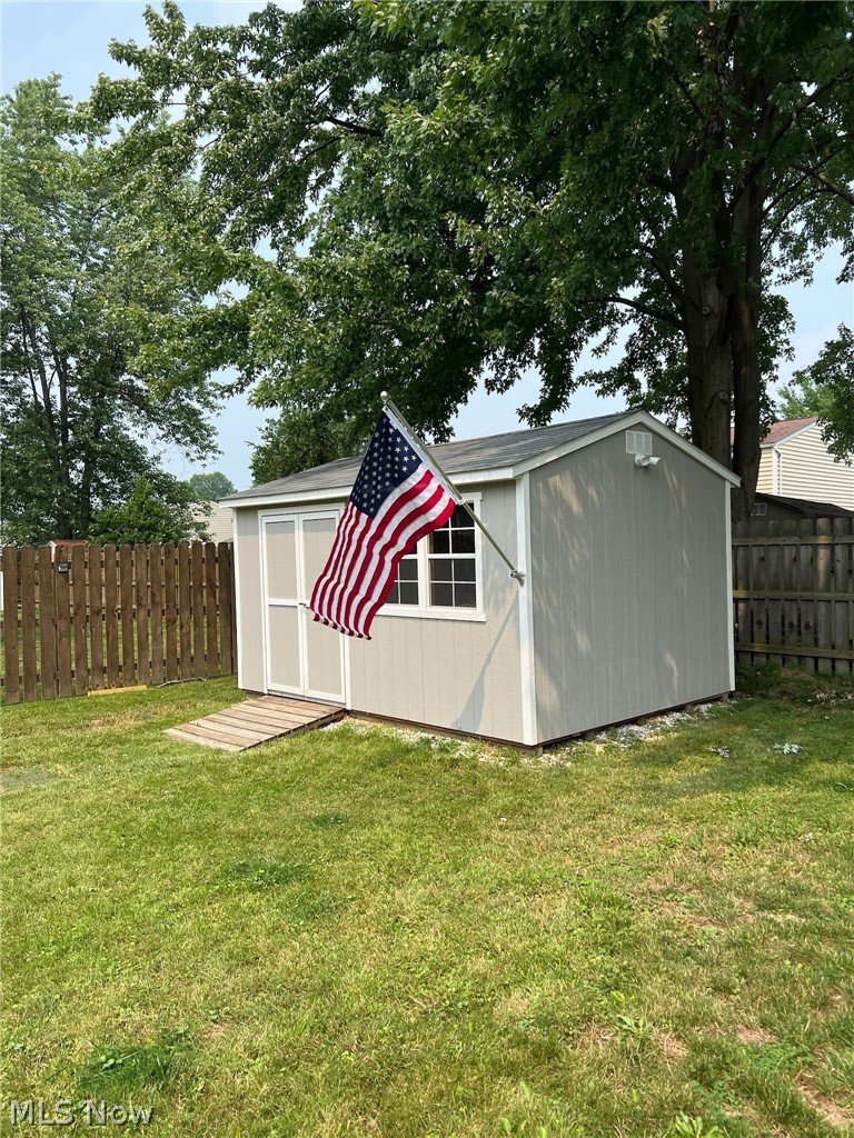 Drost-Simon Hms Inc Strongsvil - Residential