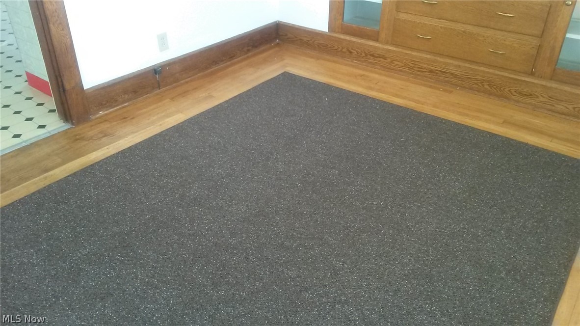 Halls Heights - Residential Lease