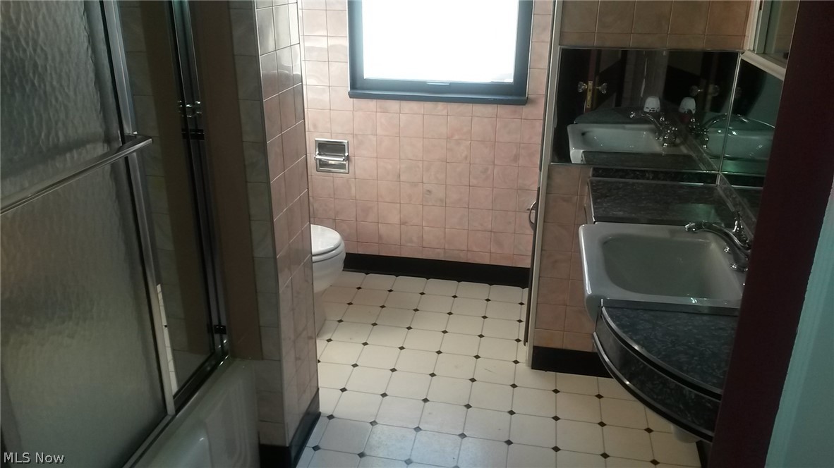 Halls Heights - Residential Lease