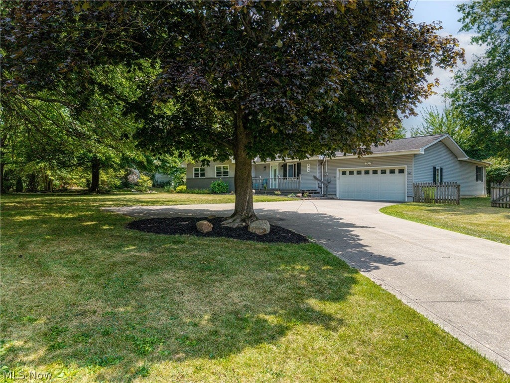 974 Skyland Drive