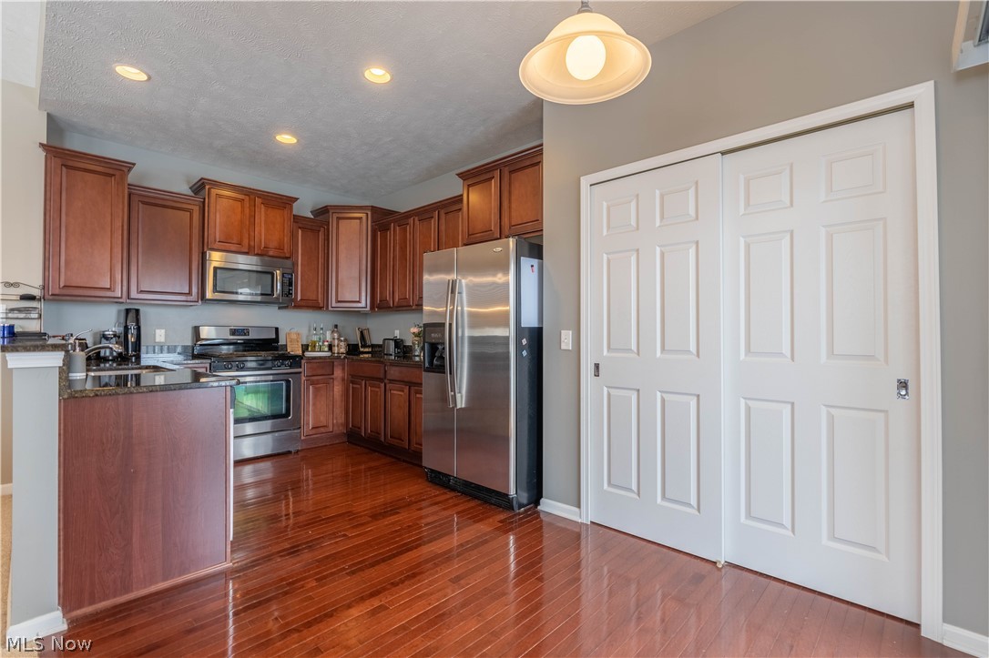 Montrose Park - Residential