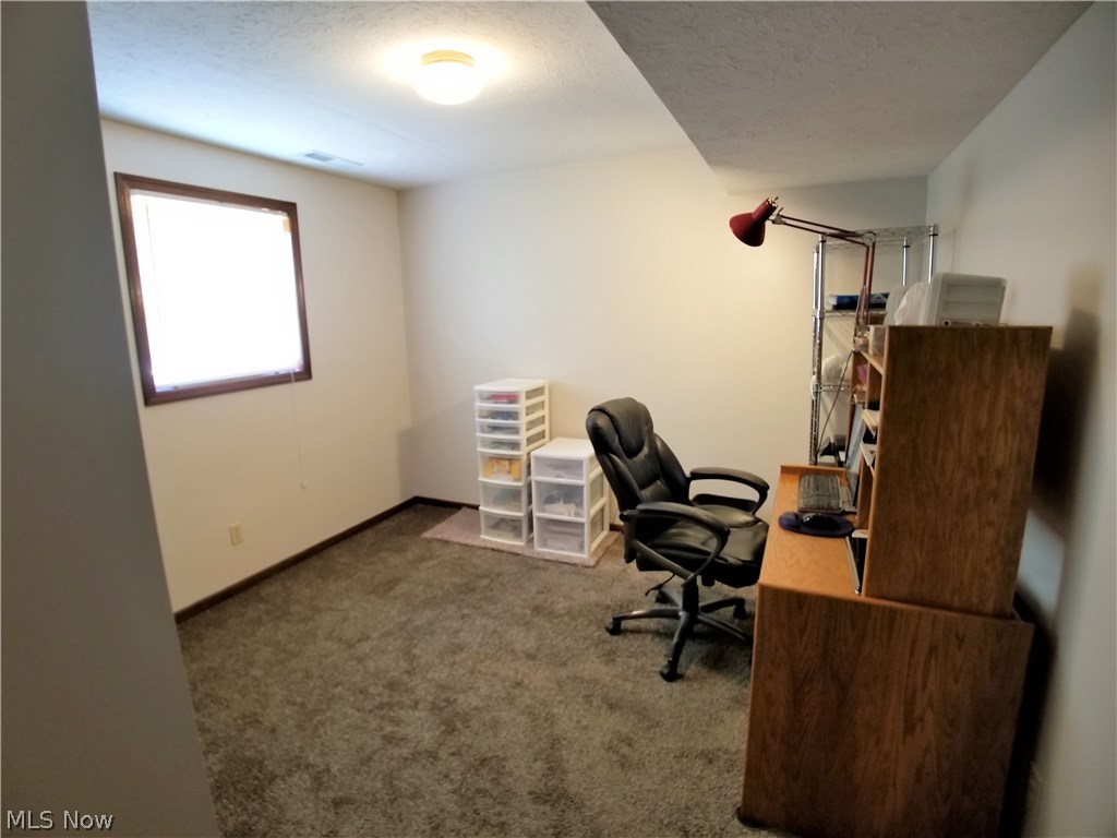 Pine Knoll Estates - Residential