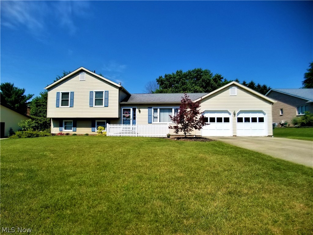 Pine Knoll Estates - Residential