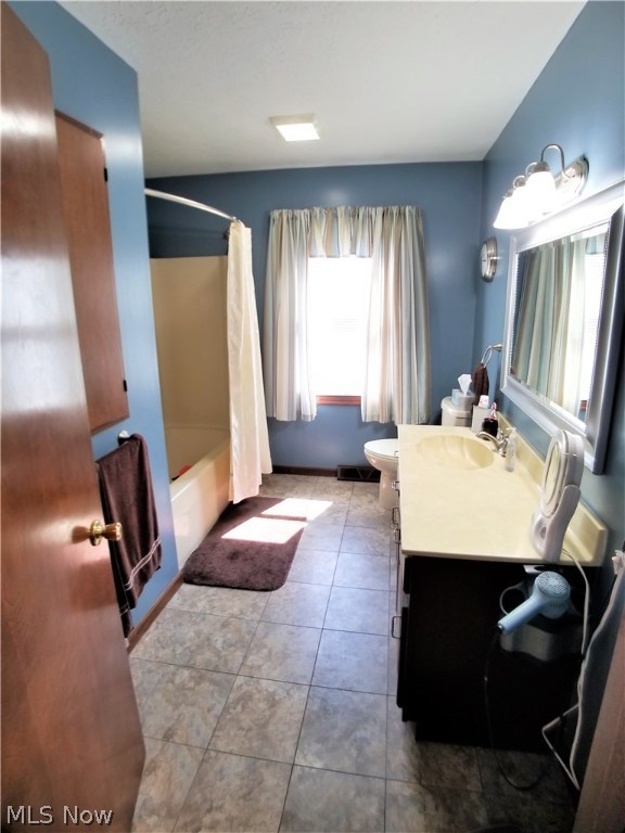 Pine Knoll Estates - Residential