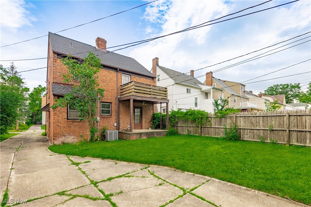 University Heights, Ohio 44118, United States, 3 Bedrooms Bedrooms, ,2 BathroomsBathrooms,Residential,Pending,153549