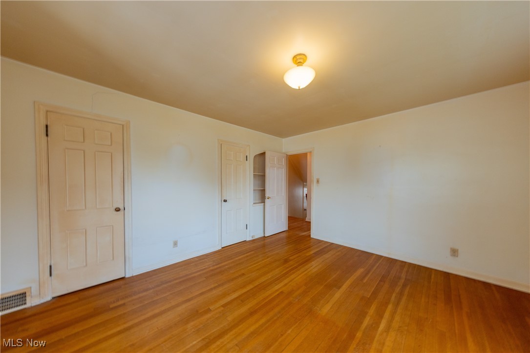 University Heights, Ohio 44118, United States, 3 Bedrooms Bedrooms, ,2 BathroomsBathrooms,Residential,Pending,153549