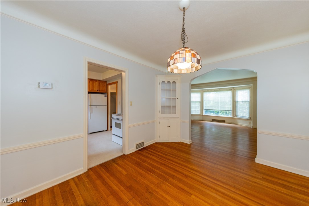 University Heights, Ohio 44118, United States, 3 Bedrooms Bedrooms, ,2 BathroomsBathrooms,Residential,Pending,153549