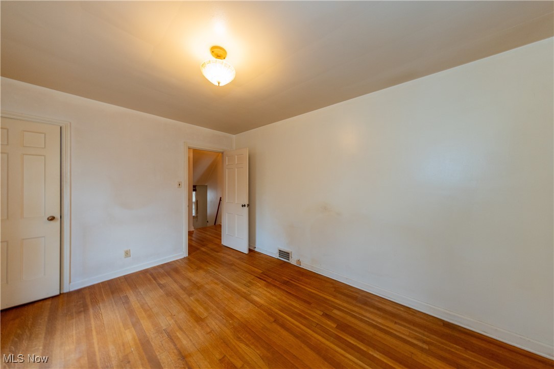 University Heights, Ohio 44118, United States, 3 Bedrooms Bedrooms, ,2 BathroomsBathrooms,Residential,Pending,153549