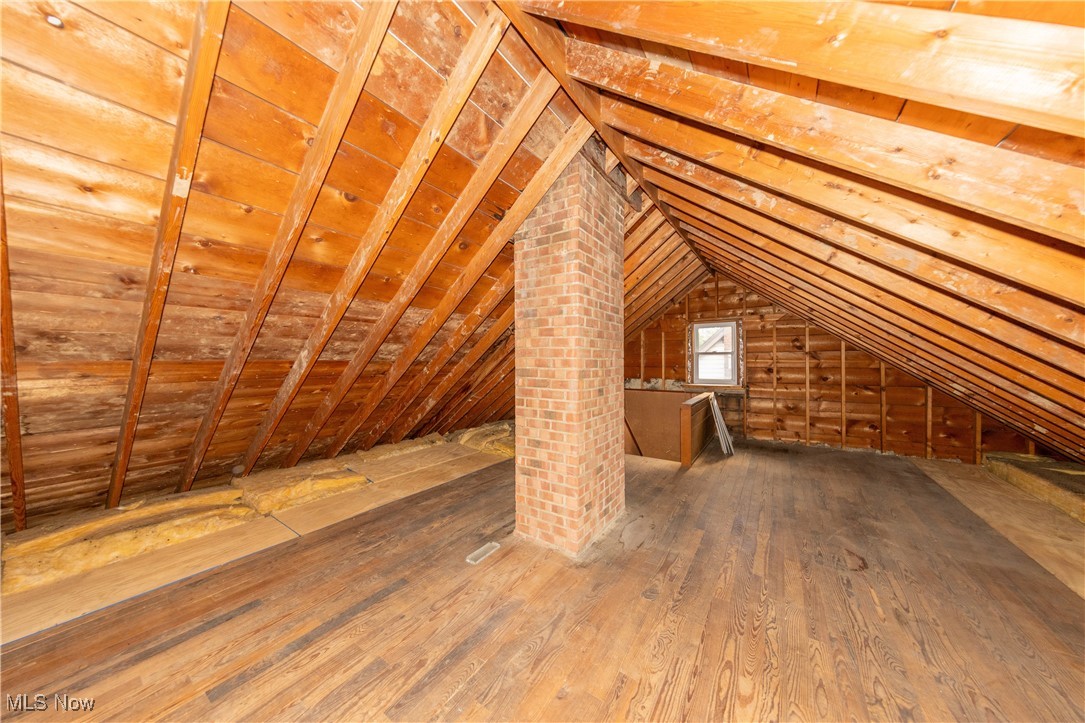 University Heights, Ohio 44118, United States, 3 Bedrooms Bedrooms, ,2 BathroomsBathrooms,Residential,Pending,153549