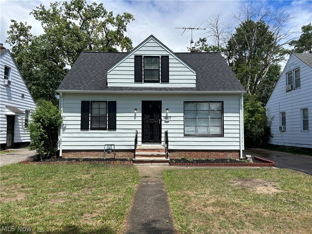 Clean, affordable housing. Recently painted 3 bed 1 bath, cape cod located in Warrensville Heights. Detached garage 1 car garage and additional parking. Fridge and stove included, hardwood flooring, ceiling fans, half finished basement, tons of space and much much more. Minutes from the freeway and shopping. Come make this house a home! Call listing agent to schedule appointment. Rental requirements:Credit score of 600+. 500 - 600 is considered conditional.Less than 3 items in collections, excluding student loan and medical. Monthly income of 2.5 times the amount of the monthly rent.Thorough Eviction Check. $50 Non Refundable App Fee for all Adults who will be occupying the property.Applications can only be completed online.Typical Security Deposit equivalent to one months rent, pending results of background checks. Tenants must have the electric and gas transferred into their name. Tenants responsible for water and sewer this will be billed monthly. All tenants must obtain renters insurance prior to receiving keys to the property.Tenants responsible or snow removal and lawn care.