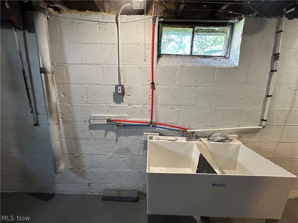 Joseph Laronges Ladnar Homest - Residential Lease