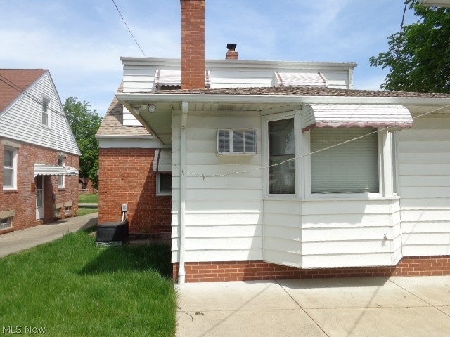 9409 Orchard Avenue, Brooklyn, Ohio image 3