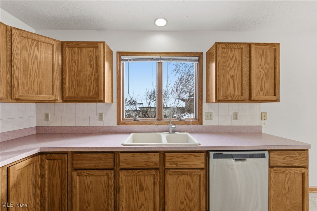 Hollows Fox Meadow - Residential