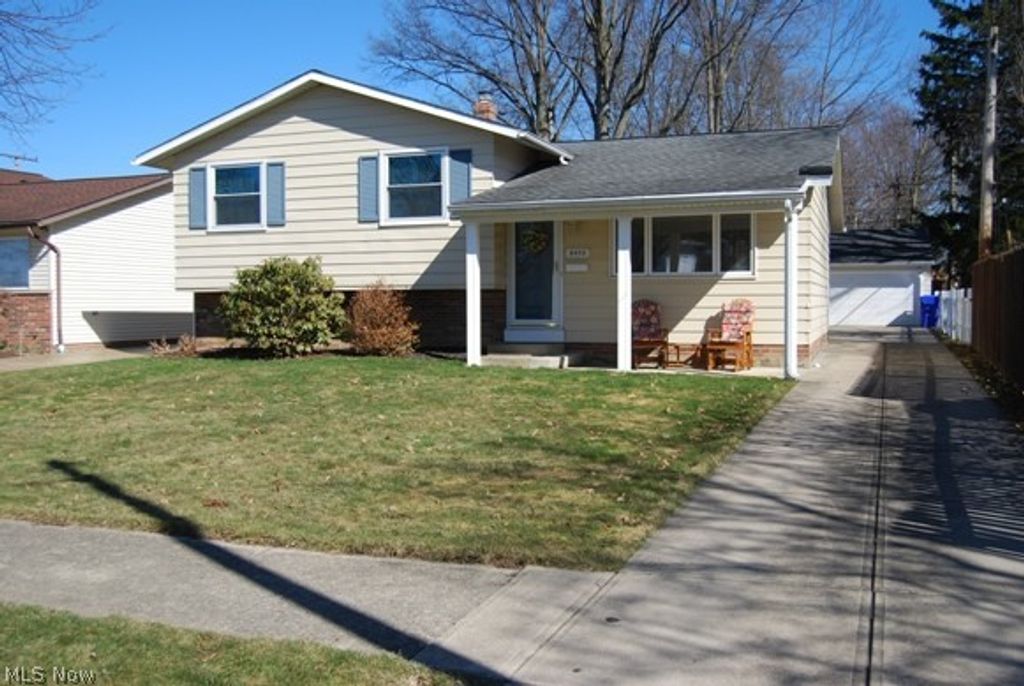 Photo of 6453 Terre Drive, Brook Park, OH 44142 (MLS # 5191831)