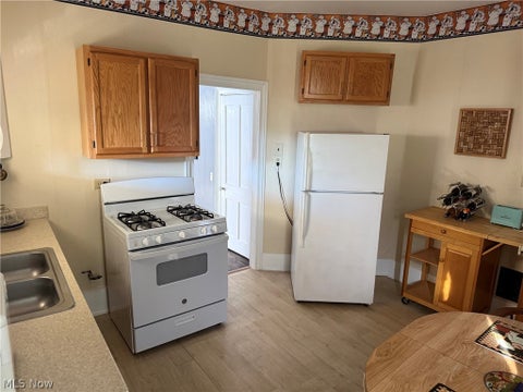 Tiny photo for 233 Westwood Avenue, Akron, OH 44302 (MLS # 5254814)