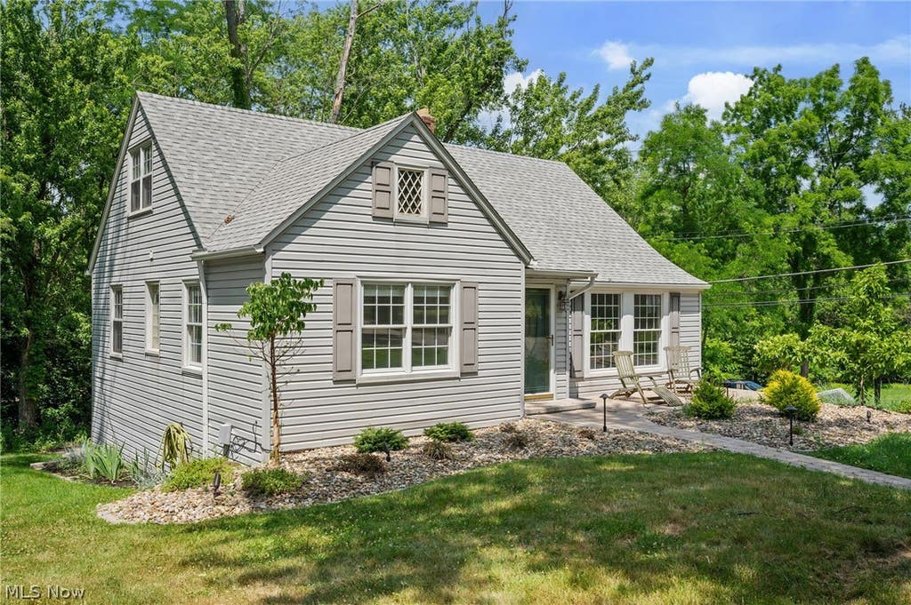 Photo of 7750 Lewis Road, Olmsted Falls, OH 44138 (MLS # 5221264)