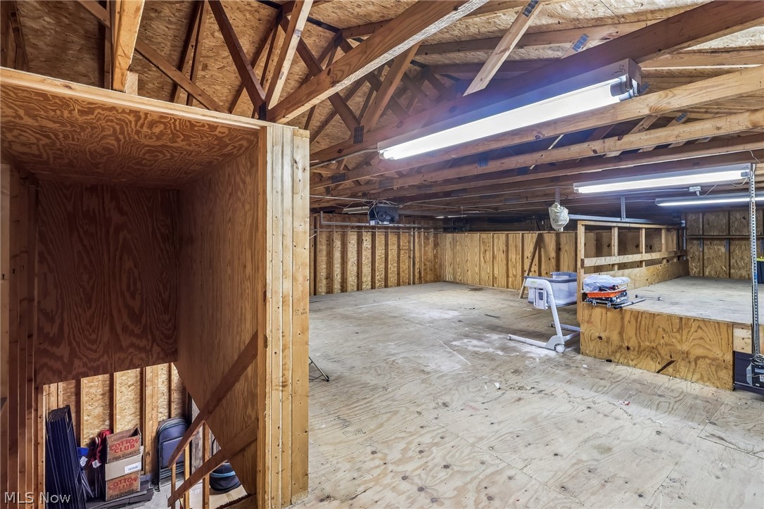 Brookmere Investment Co S Prcl - Residential