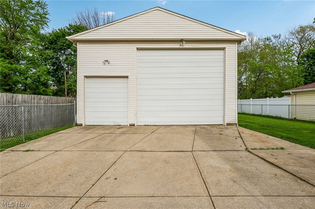 Brookmere Investment Co S Prcl - Residential