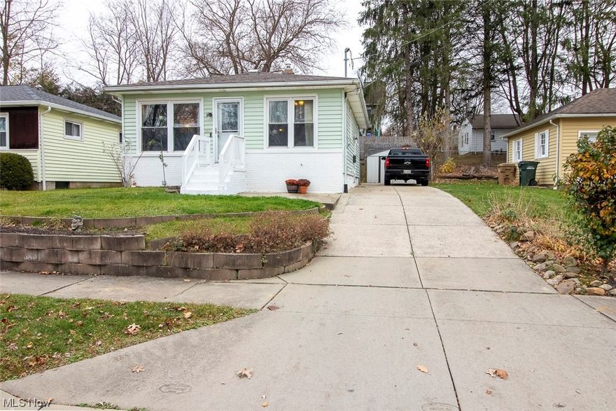 Are you ready to call this cozy, well-maintained ranch your home? The front door takes you straight into the spacious living room that offers an abundance of natural light and access to the charming eat-in kitchen. Two bedrooms and an updated, spa-like full bathroom complete the first floor. Make an appointment today to see this darling home. It won't last long!