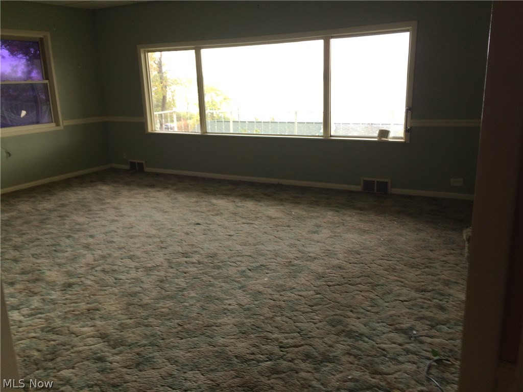 Springfield Lake Heights Allotment - Residential