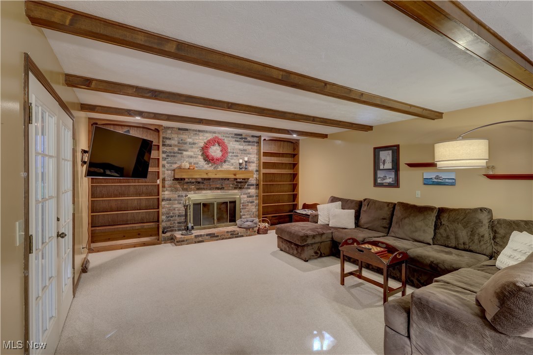 Strongsville, Ohio 44149, United States, 4 Bedrooms Bedrooms, ,4 BathroomsBathrooms,Residential,Active,218333