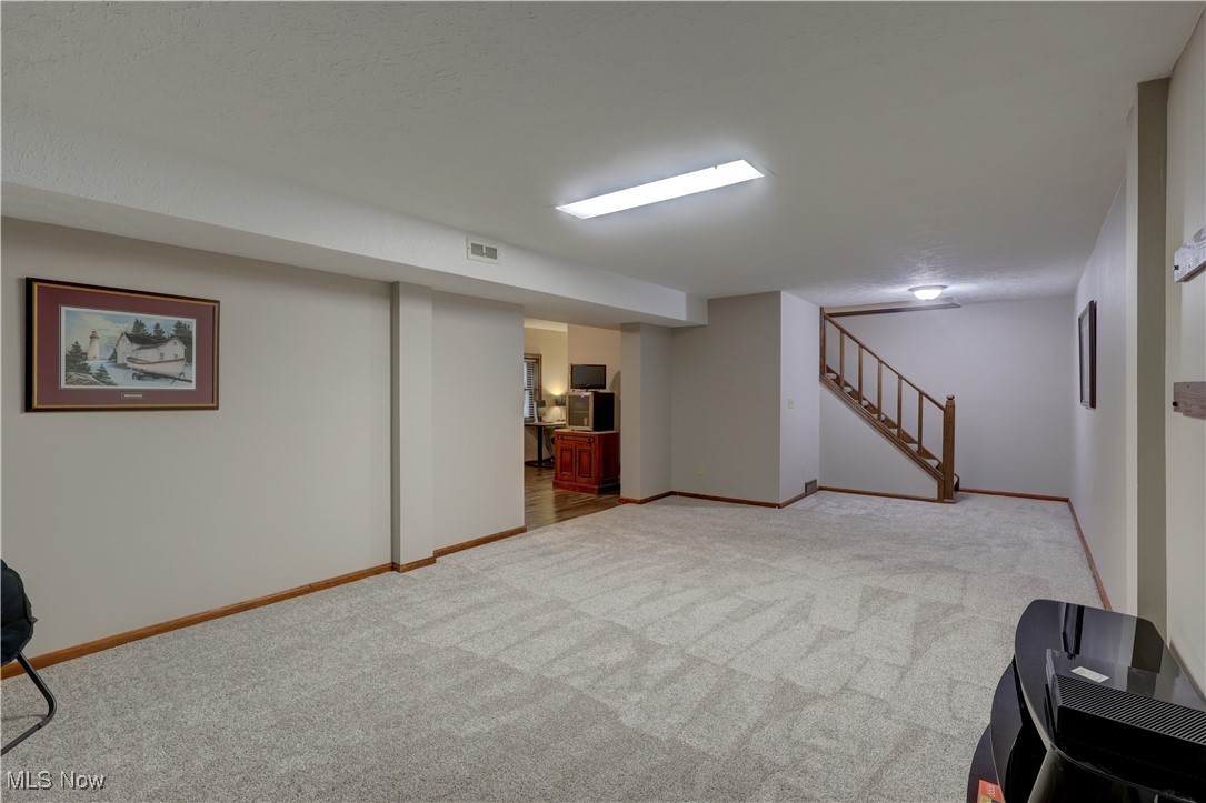 Strongsville, Ohio 44149, United States, 4 Bedrooms Bedrooms, ,4 BathroomsBathrooms,Residential,Active,218333