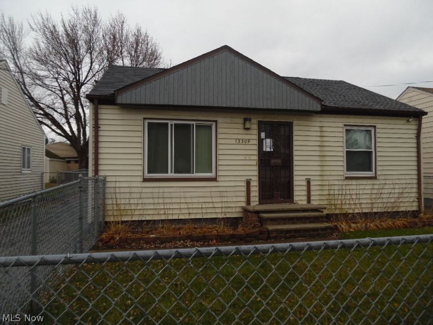 Tired of climbing steps? This Ranch is calling you home! Laundry room off kitchen. Large master bedroom with study Or possible third bedroom. Vaulted Ceilings. Sliding Glass Doors. This is a Fannie Mae HomePath property.