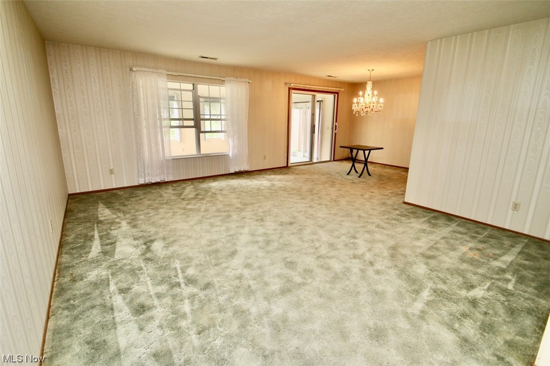 Country Scene Condo - Residential