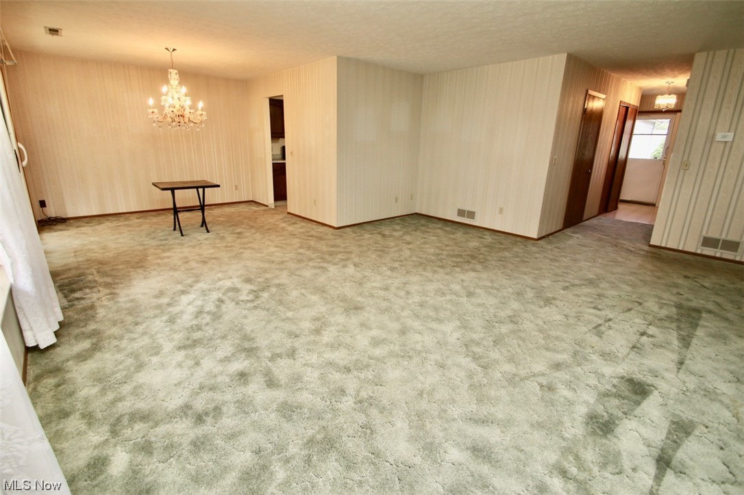 Country Scene Condo - Residential