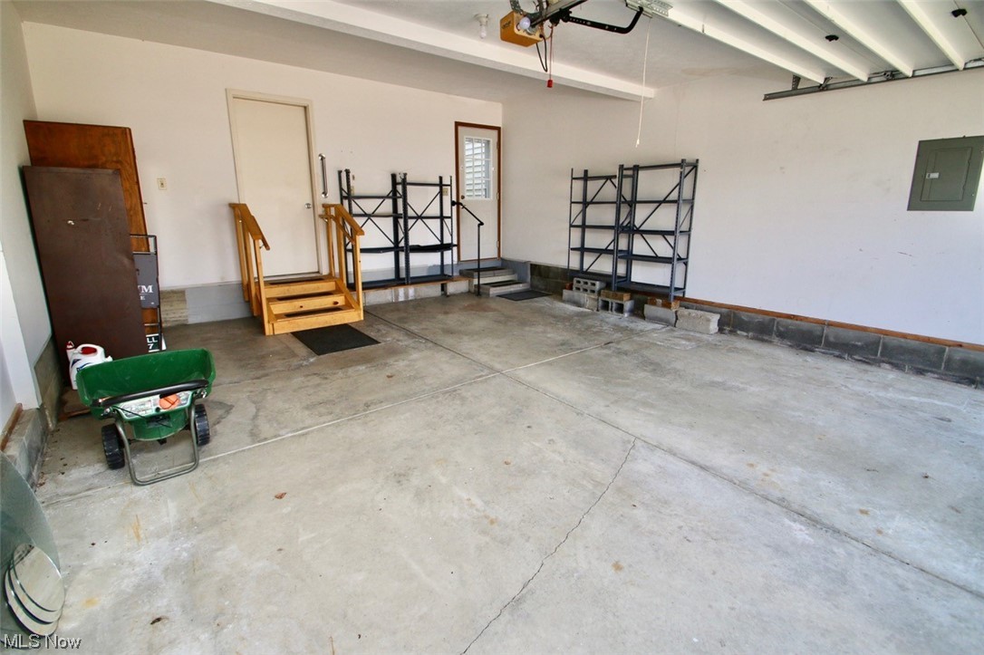 Country Scene Condo - Residential