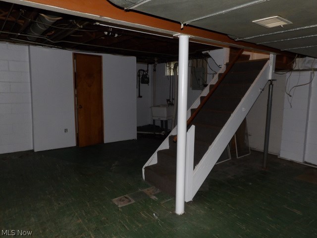 City/Youngstown - Residential Lease