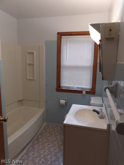 City/Youngstown - Residential Lease