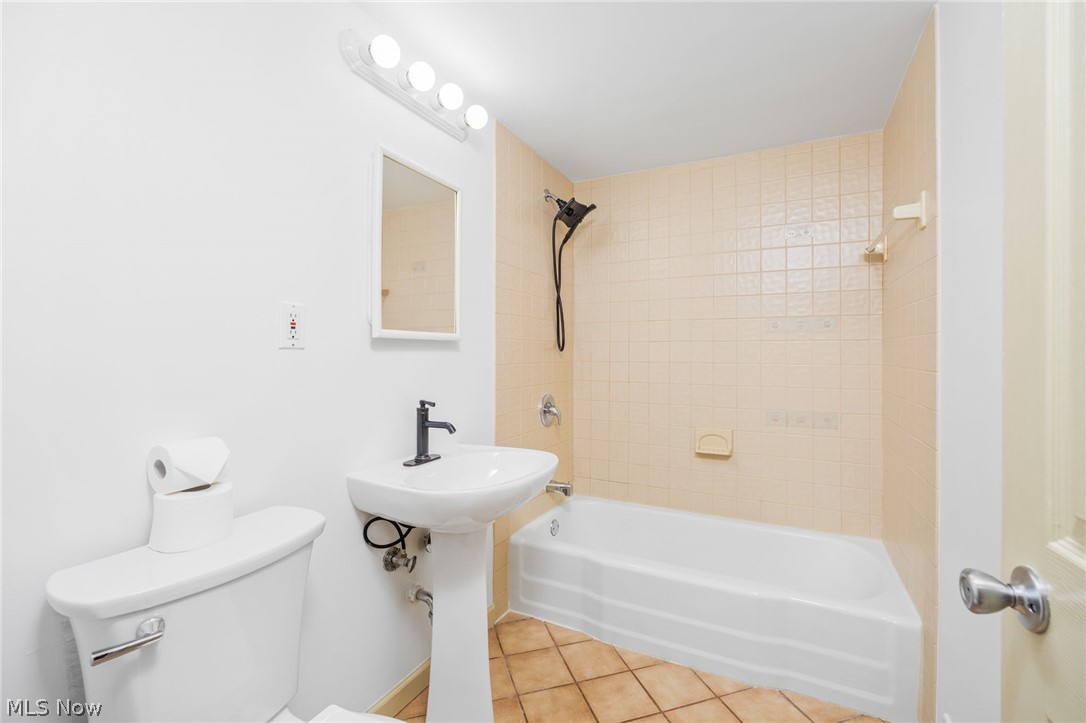 Brecksville - Residential