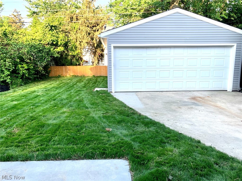 Elmwood Beach - Residential