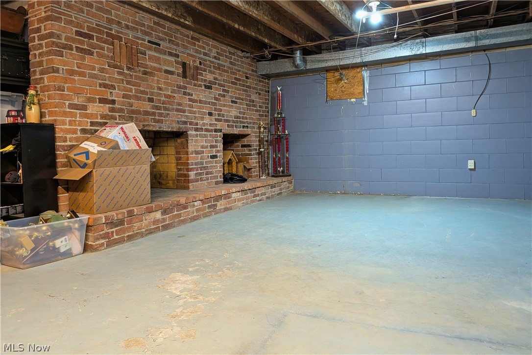 Old Seven Ranges - Residential