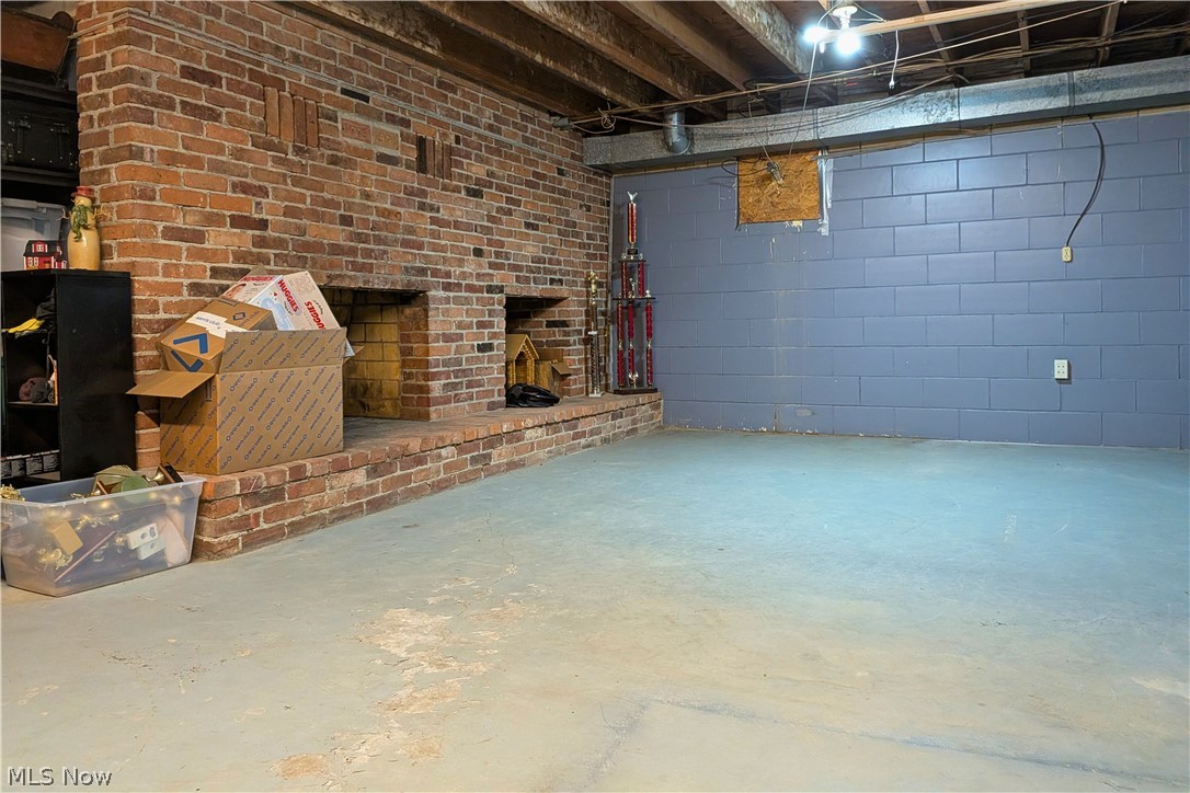 Old Seven Ranges - Residential