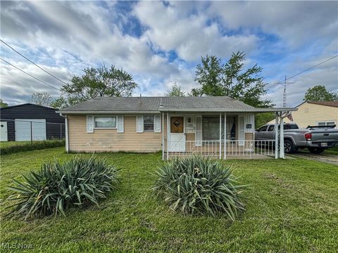 1884 Victoria Street SW, Warren, OH 44485 - MLS#: 5122306