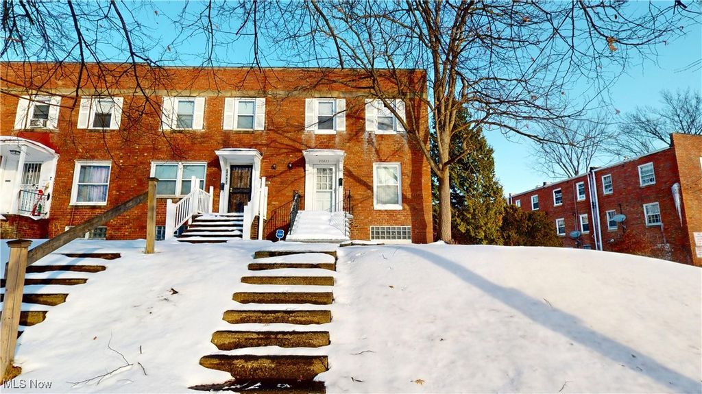 Photo of 20623 Randolph Parkway, Highland Hills, OH 44122 (MLS # 5178231)