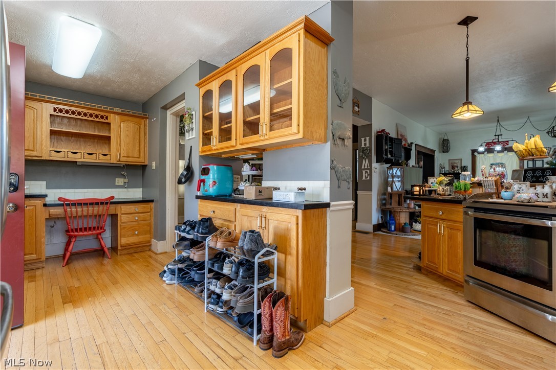 Dover Land & Improv Co S - Residential