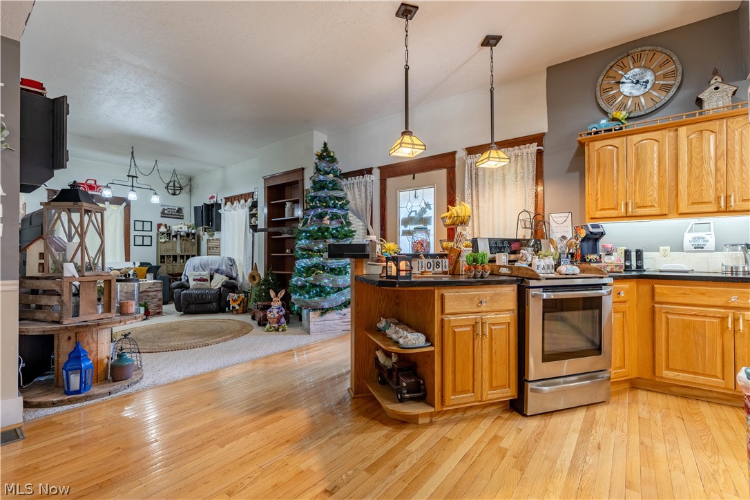 Dover Land & Improv Co S - Residential